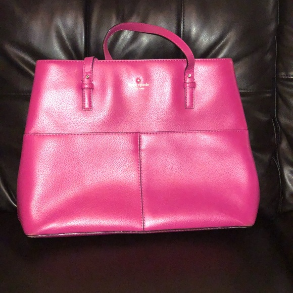 Authentic Kate Spade Tote - Picture 1 of 2